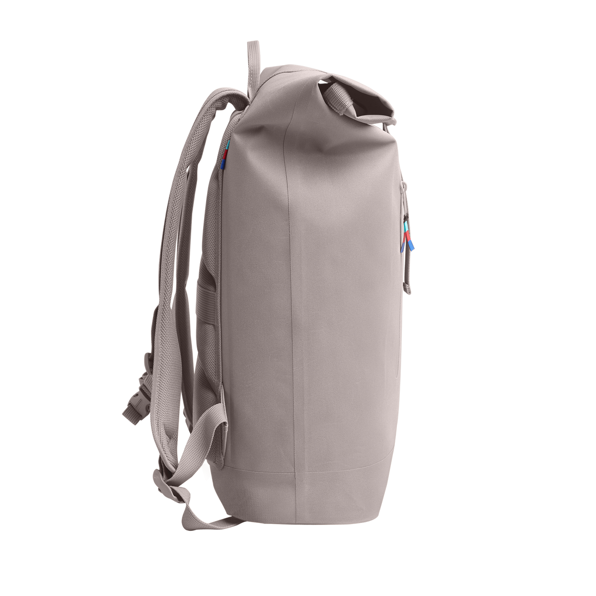 ROLLTOP LITE Rucksack in seahorse (graues Pastellrosa) als Studioaufnahme in Seitenansicht.