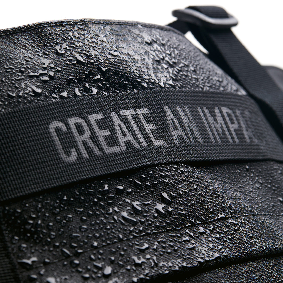 TOTE BAG Tasche in black (Schwarz) mit Wassertropfen und dem Schriftzug CREATE AN IMP.