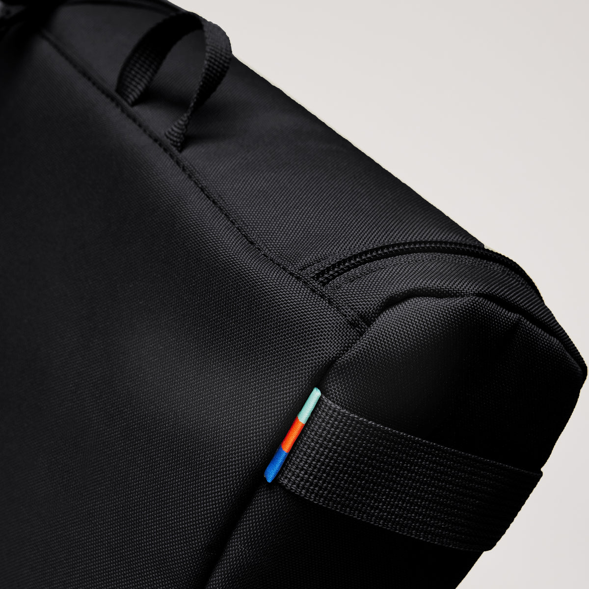 SHOWER KIT Accessoires in black (Schwarz) als Detailaufnahme.
