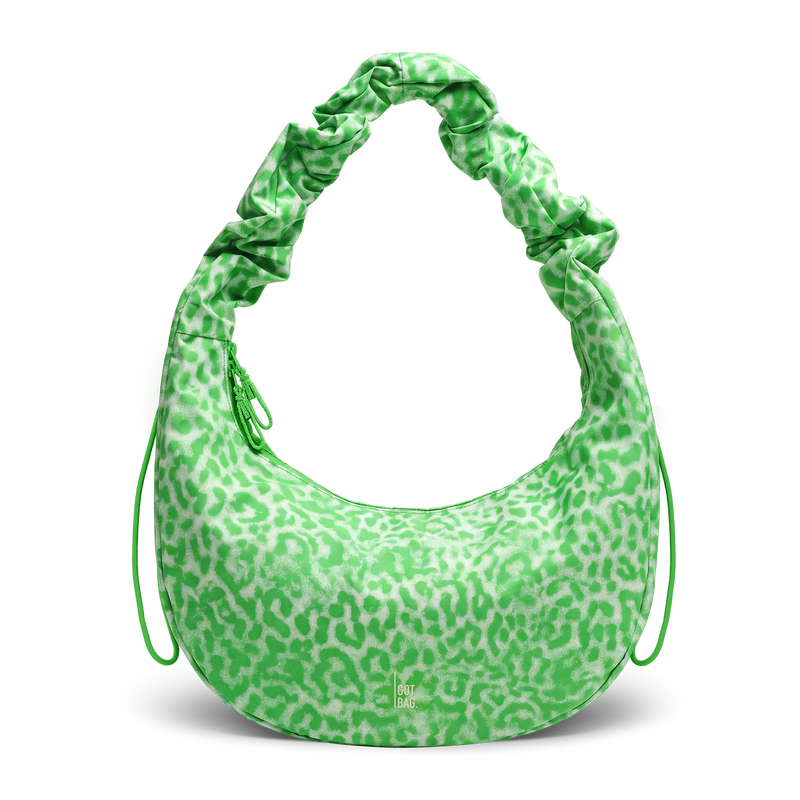 MOON BAG RUFFLE CAT SHARK Tasche als Studioaufnahme in Frontansicht.