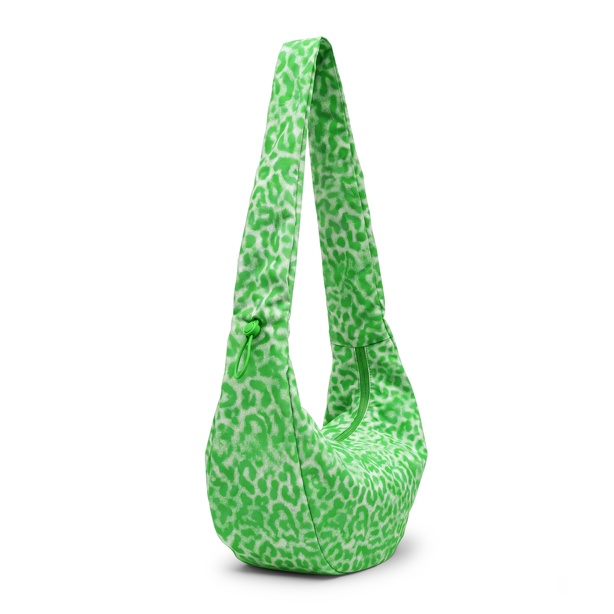 MOON BAG RUFFLE CAT SHARK Tasche in Diagonalansicht.