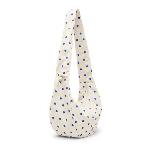 MOON BAG RUFFLE DOT Tasche in cream als Diagonale Ansicht.