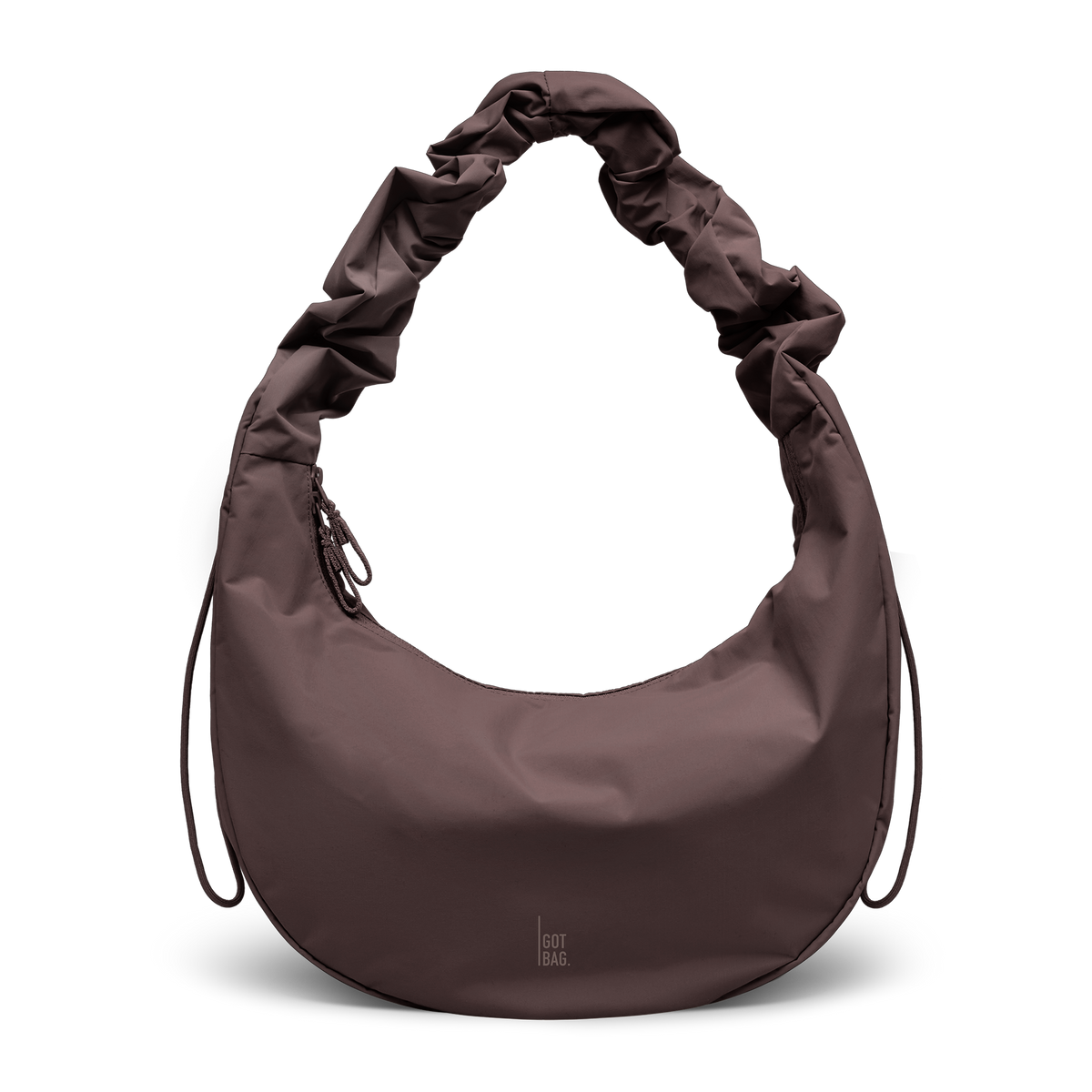 MOON BAG RUFFLE Tasche in sea lion (dunkles Schokobraun) als Studioaufnahme in Frontansicht.