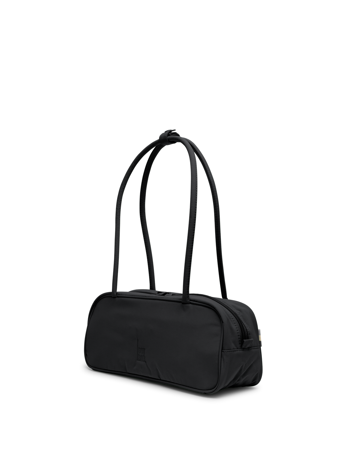STRIKE BAG SMALL Tasche in black (Schwarz) als diagonale Ansicht.