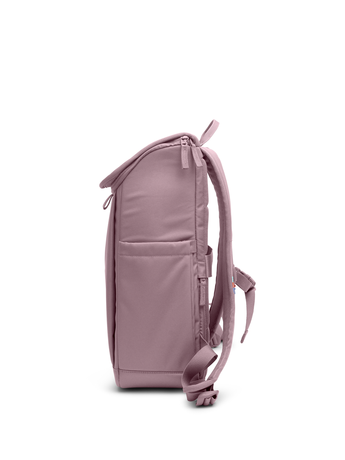 SERENE PACK Rucksack in calamary (Altrosa) als Seitenansicht.