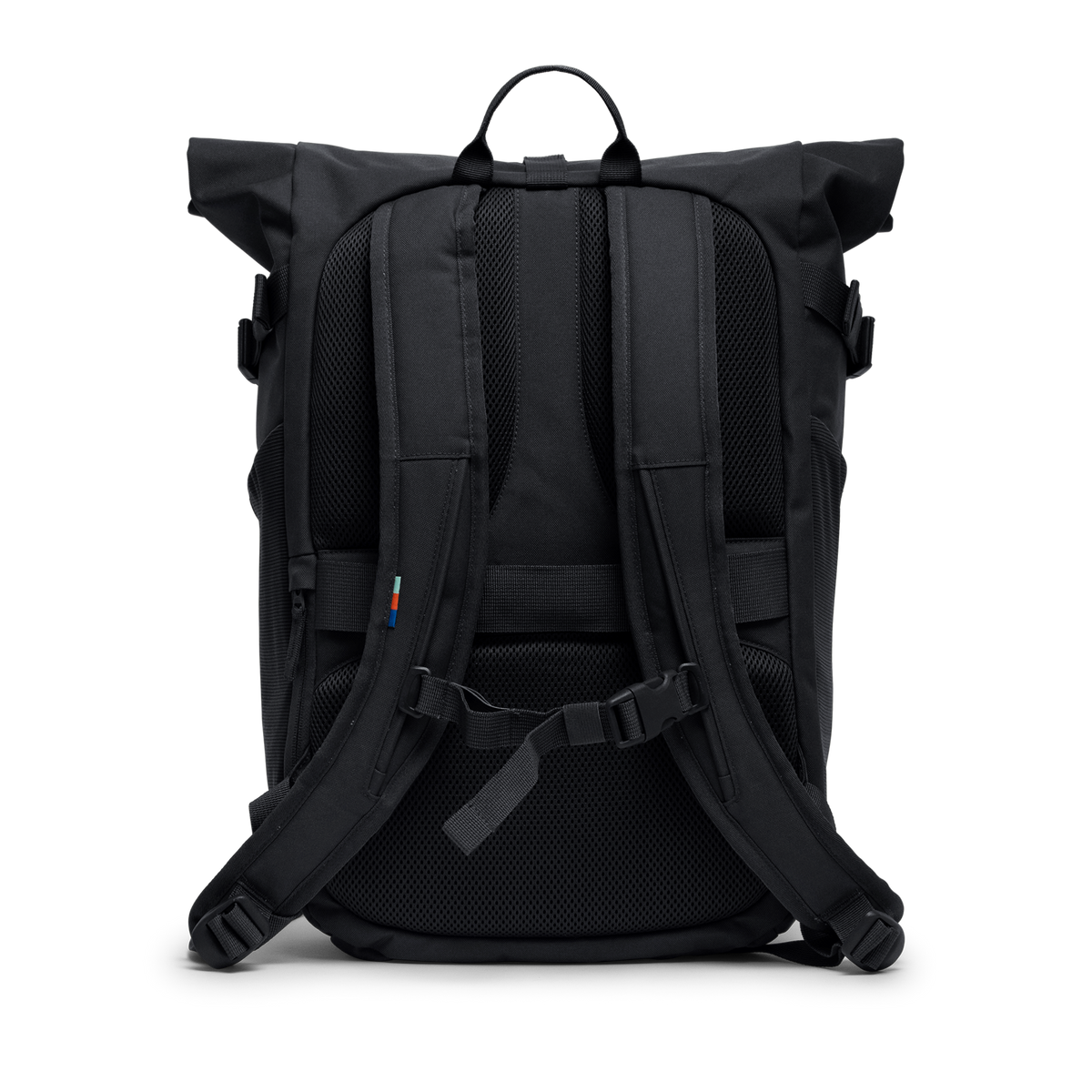 BP0201XX ROLLTOP ADVENTURE Rucksack in black (Schwarz) als Studioaufnahme in Rückansicht.