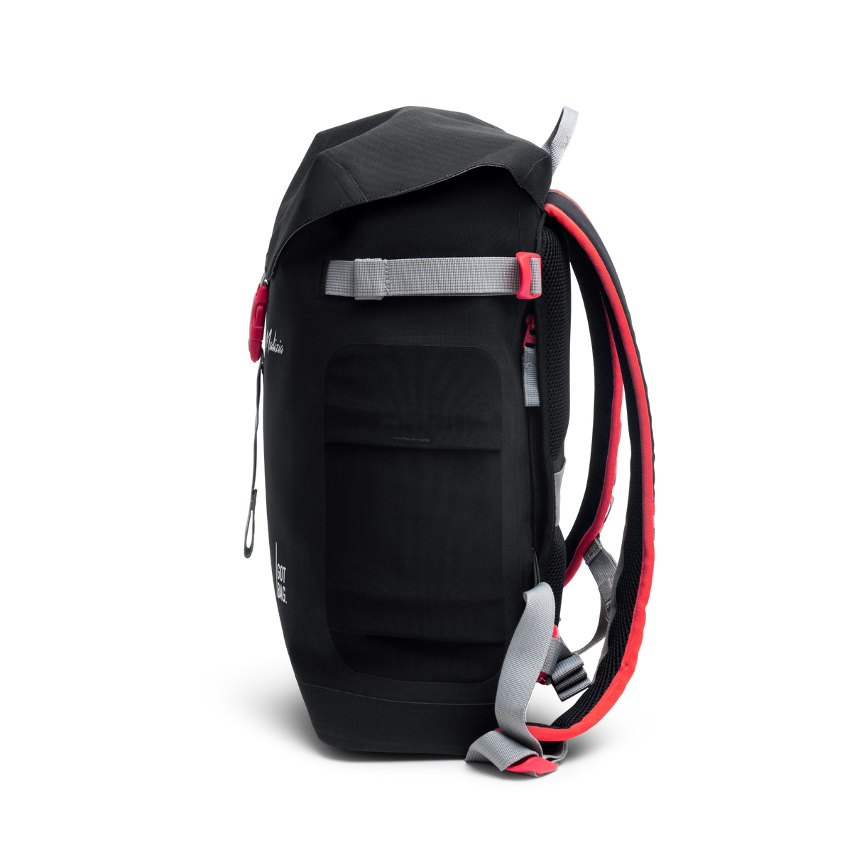 MALIZIA PACK Rucksack in black (Schwarz) als Seitenansicht.