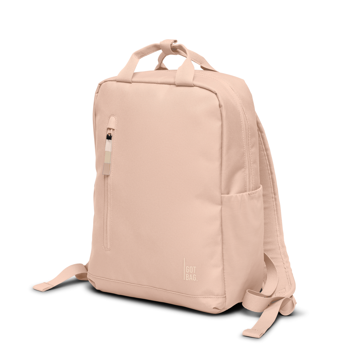 DAYPACK 2.0 MONOCHROME EDITION Rucksack in pearl (helles Puder-Rosa) als Studioaufnahme in Schrägansicht.