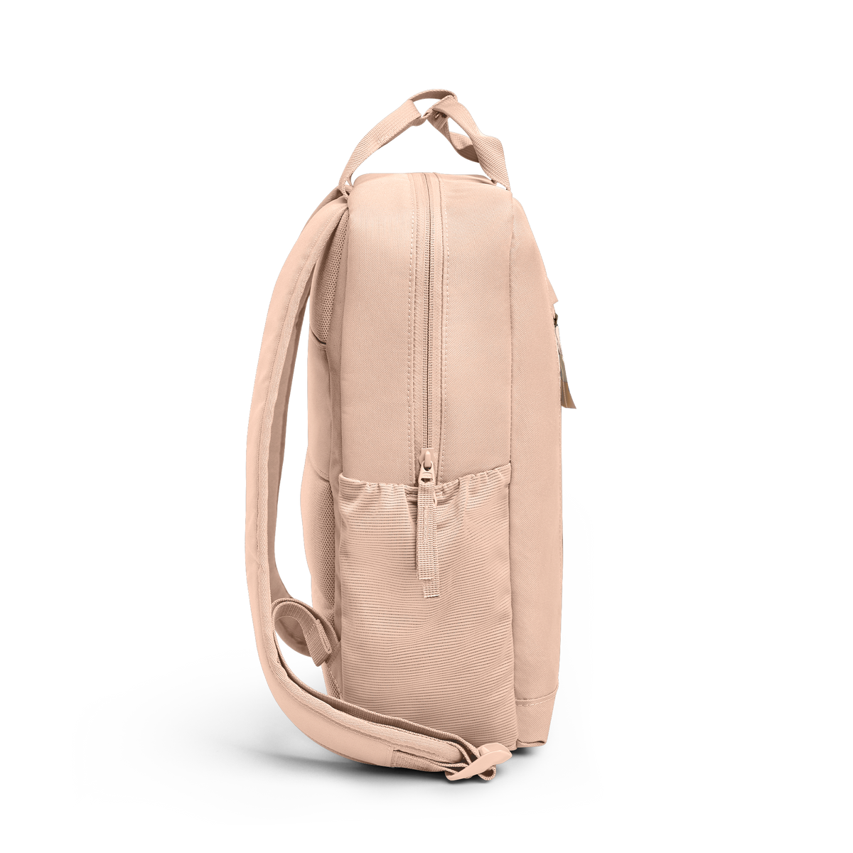 DAYPACK Rucksack in pearl (helles Puder-Rosa) als Studioaufnahme in Seitenansicht.