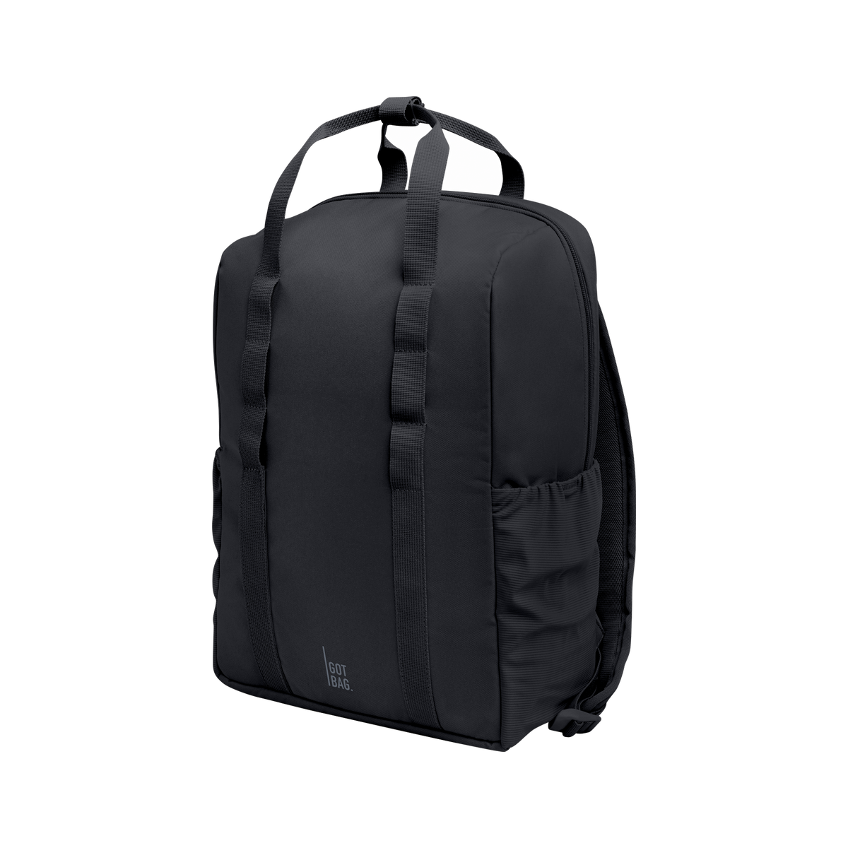 DAYPACK LOOP Rucksack in black (Schwarz) in Schrägansicht.
