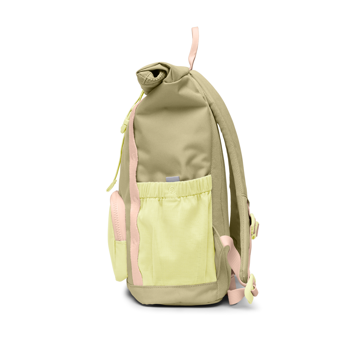 KIDS ADVENTURE ROLLTOP Rucksack in nori (pastellfarbenes Pistaziengrün) als Studioaufnahme in Seitenansicht.
