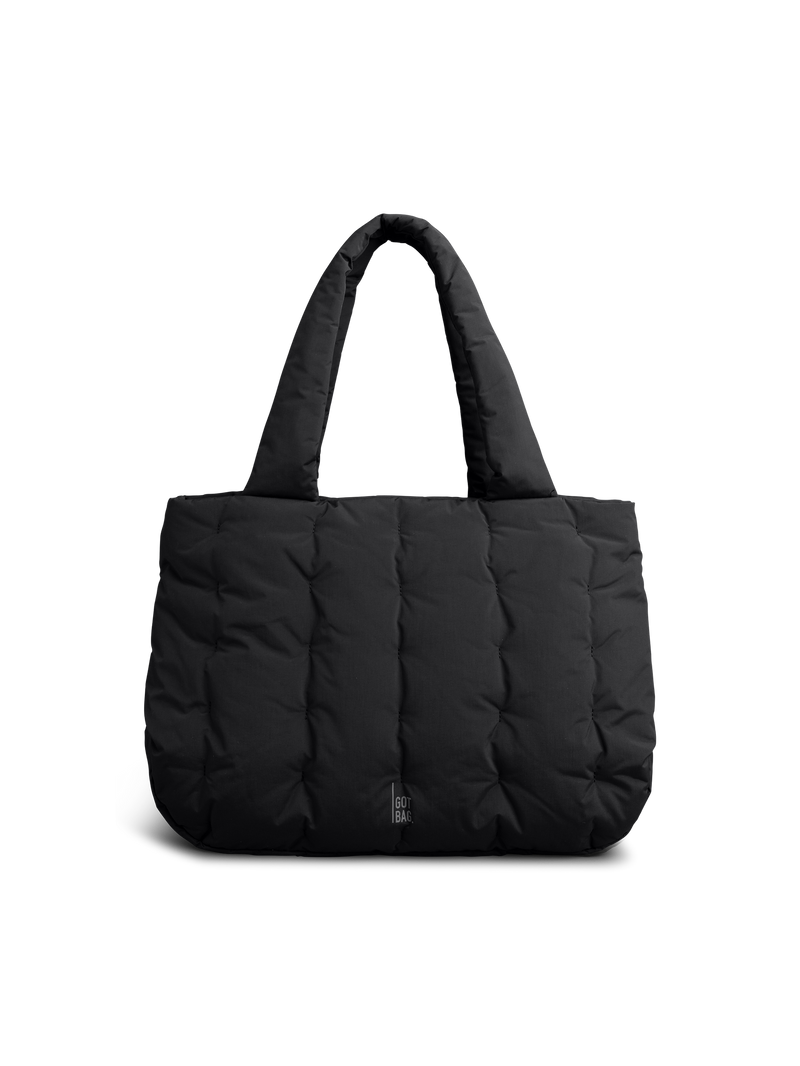 LOOMI HORIZON TOTE BAG Tasche in black (Schwarz) als Studioaufnahme in Frontansicht.