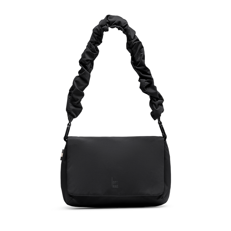 LUCID BAG bag in black (classic black) as a studio shot in front view.