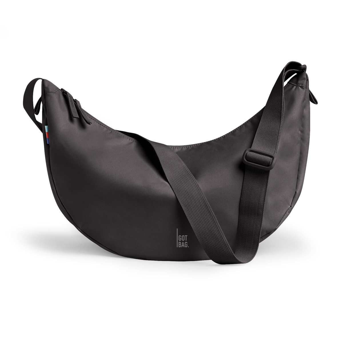 MOON BAG LARGE Tasche in mussel (dunkles Braun-Grau) in Frontansicht.