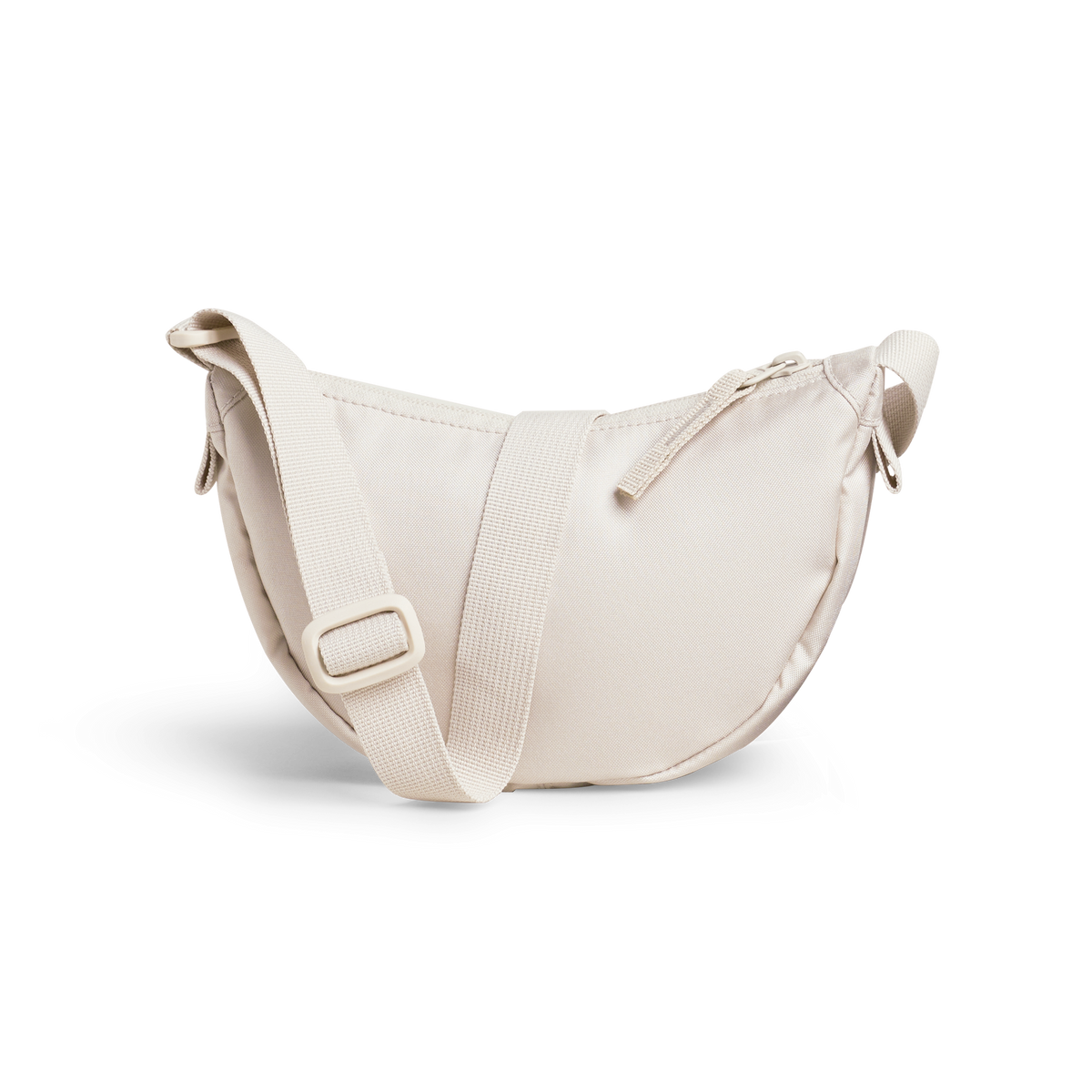 MOON BAG MINI Monochrome Edition Tasche in soft shell (warmes Cremeweiß) als Studioaufnahme in Rückenansicht.