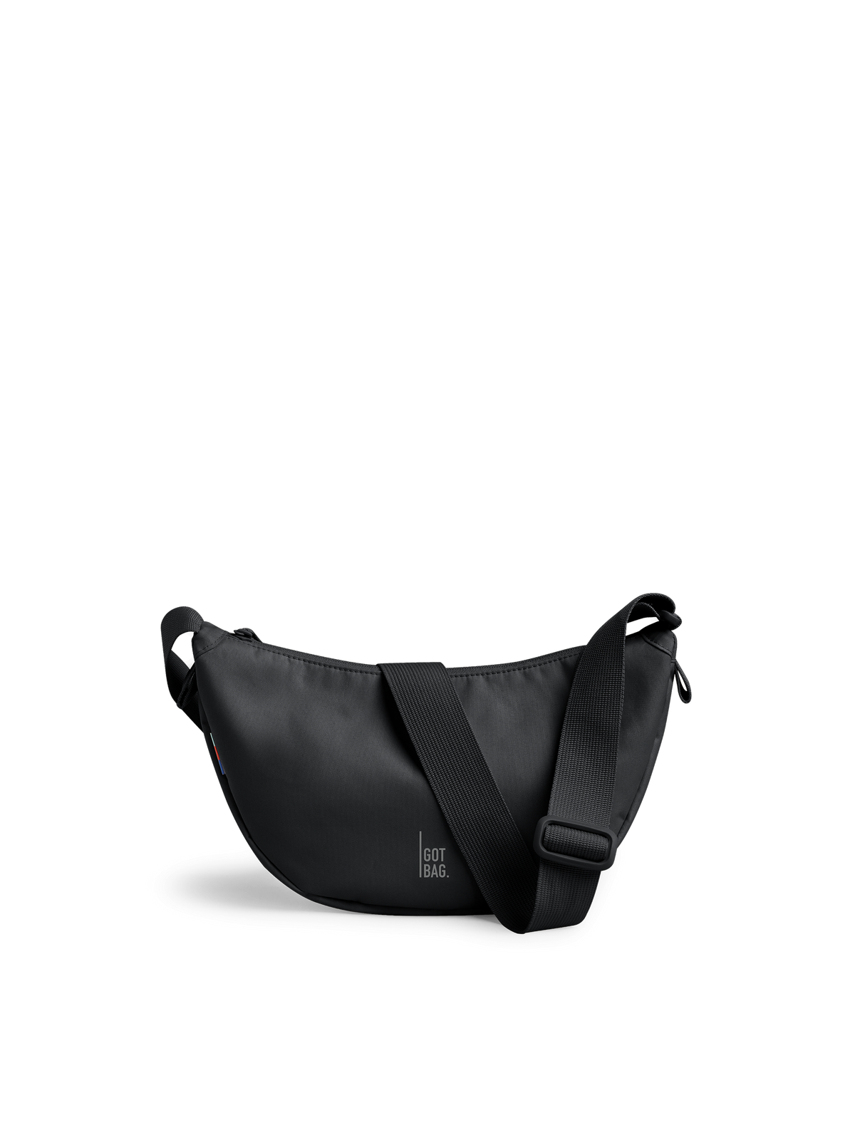 MOON BAG SMALL Tasche in black (Schwarz) als Studioaufnahme in Frontansicht.