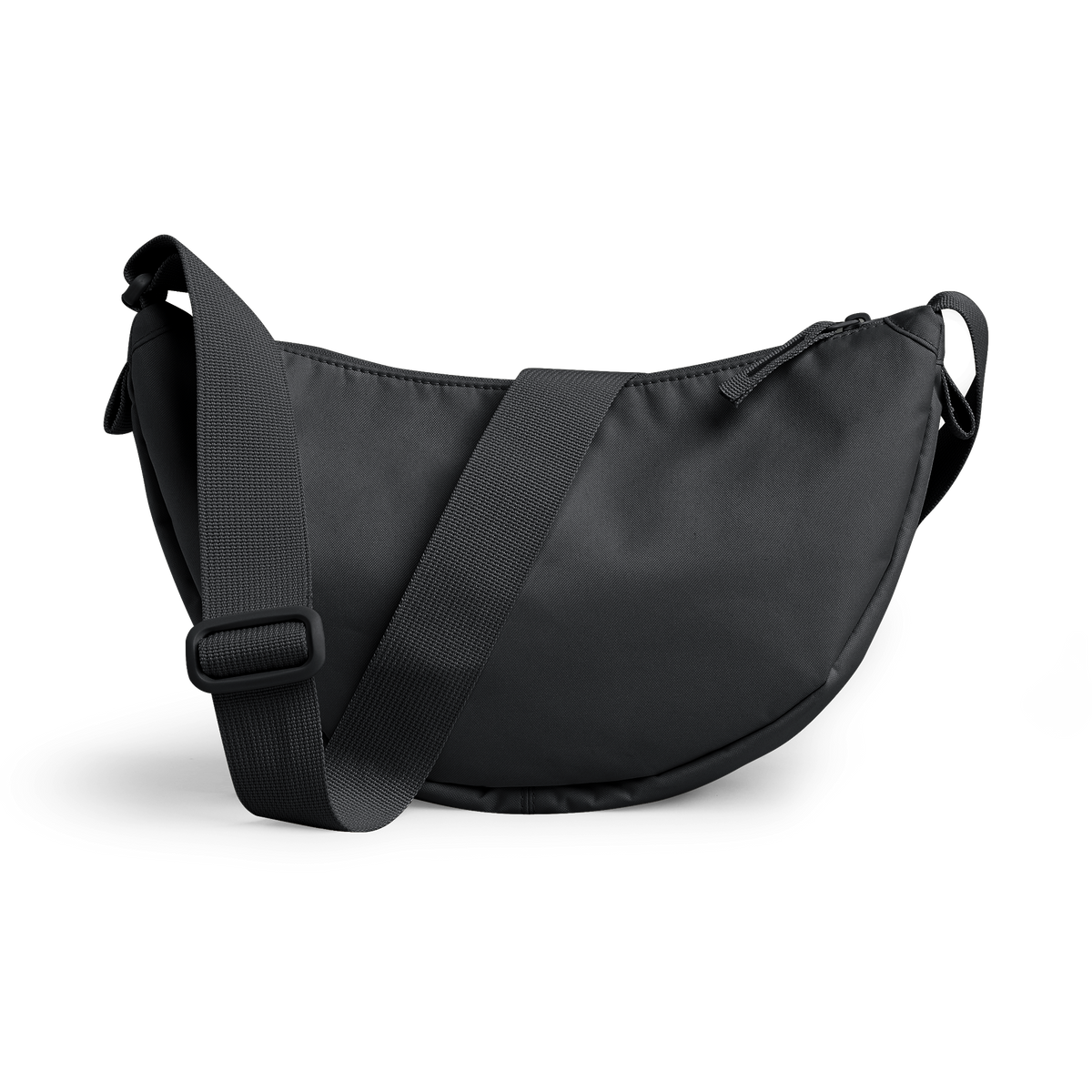 MOON BAG SMALL Tasche in black (Schwarz) als Studioaufnahme in Rückansicht.