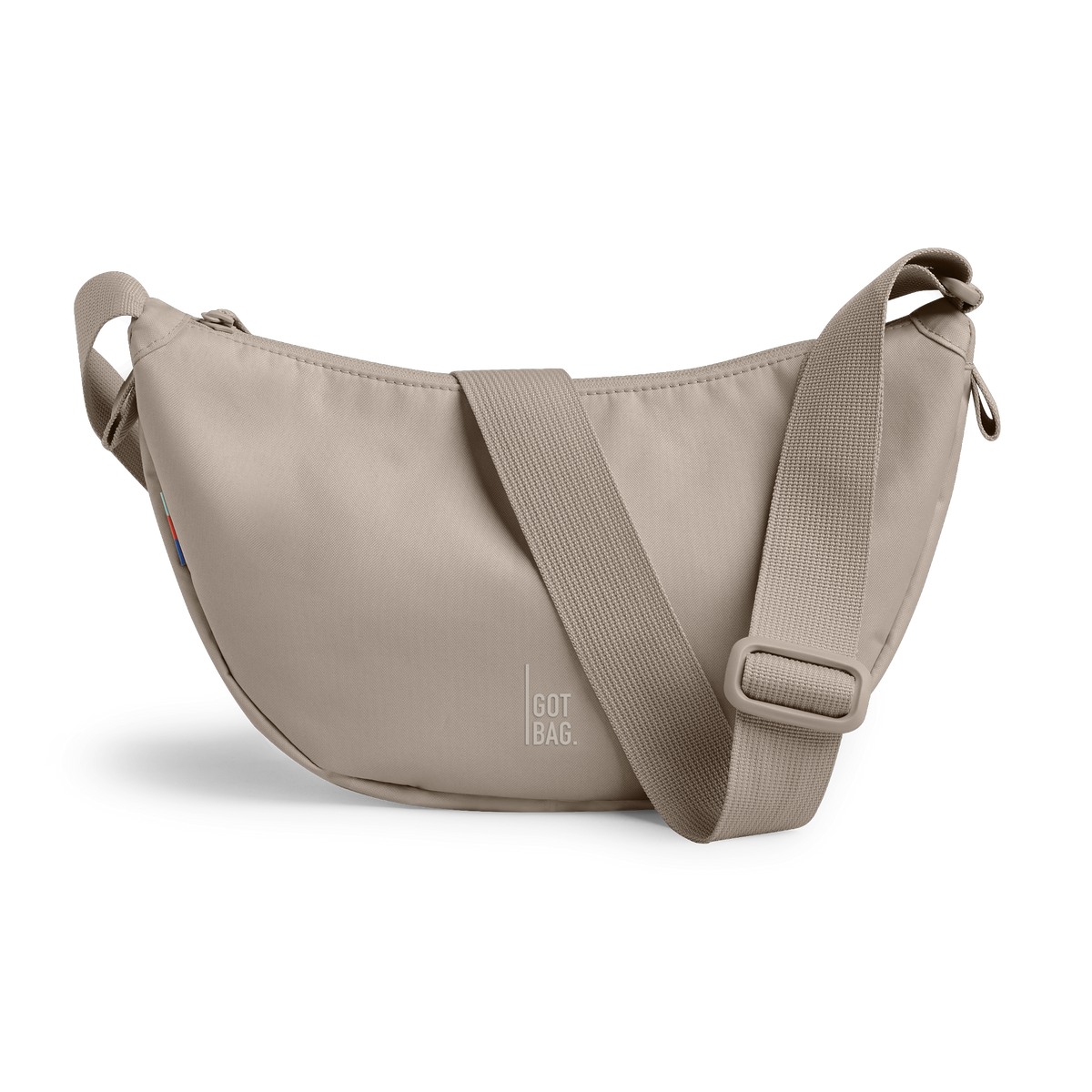 MOON BAG SMALL Tasche in scallop (helles Beige) als Studioaufnahme in Frontansicht.