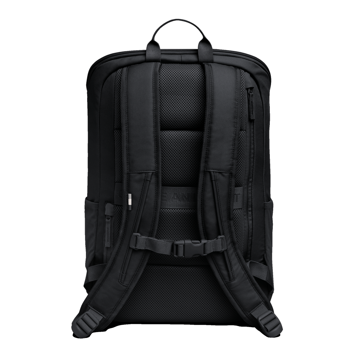PRO PACK Rucksack in black (Schwarz) als Rückansicht.