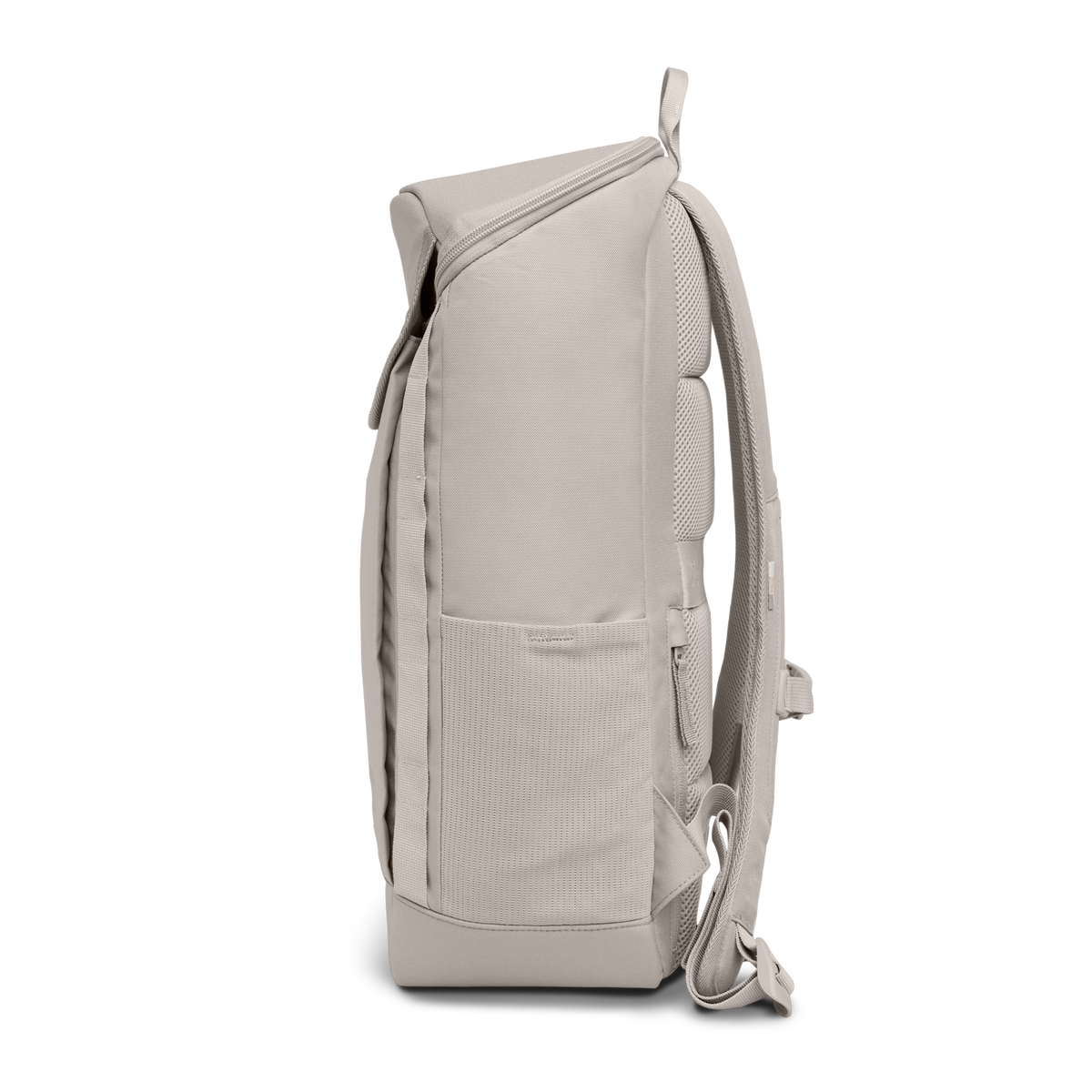 PRO PACK Rucksack in clam (helles, warmes Grau) als Studioaufnahme in Seitenansicht.