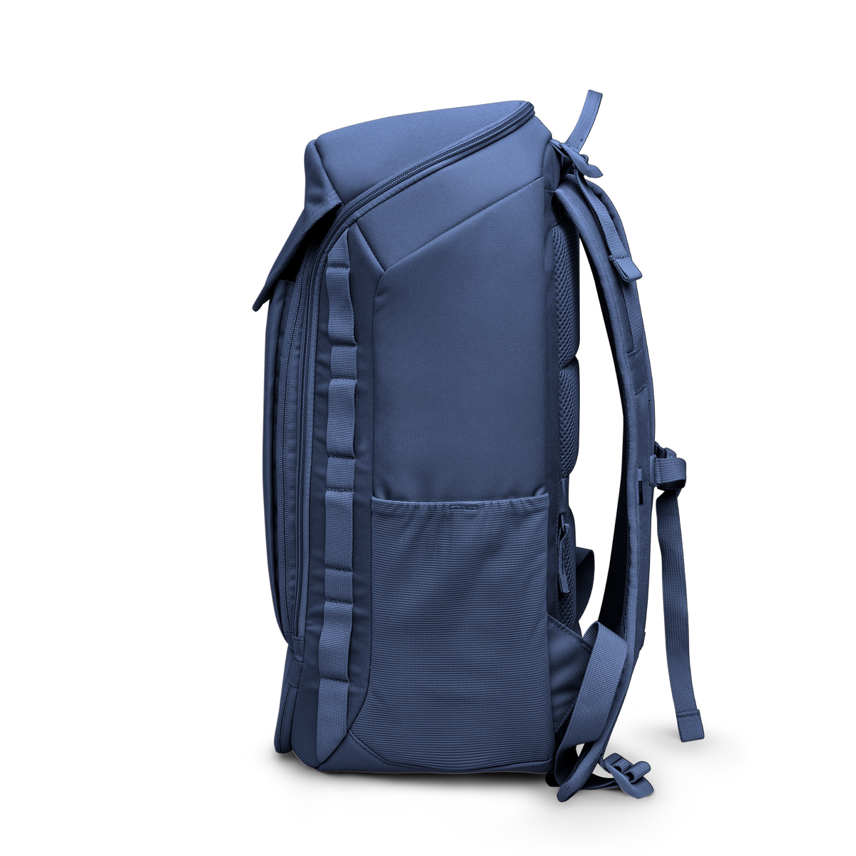PRO PACK TRAVEL Rucksack in ocean blue (Marineblau) in Seitenansicht.