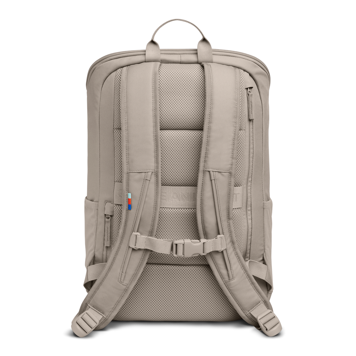 PRO PACK Rucksack in scallop (helles Beige) als Studioaufnahme in Rückansicht.