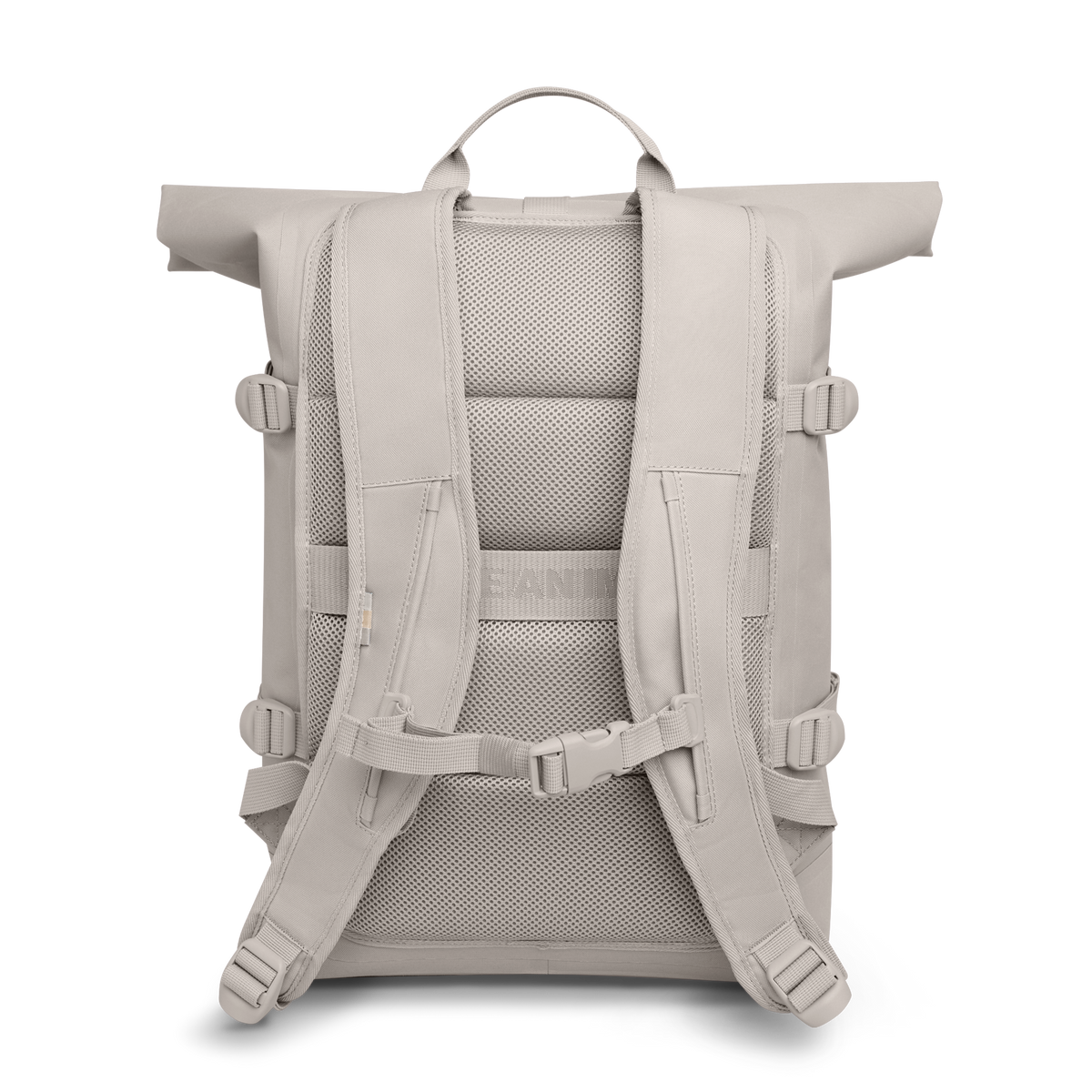ROLLTOP 2.0 Monochrom Edition Rucksack in clam (helles, warmes Grau) als Studioaufnahme in Rückansicht.