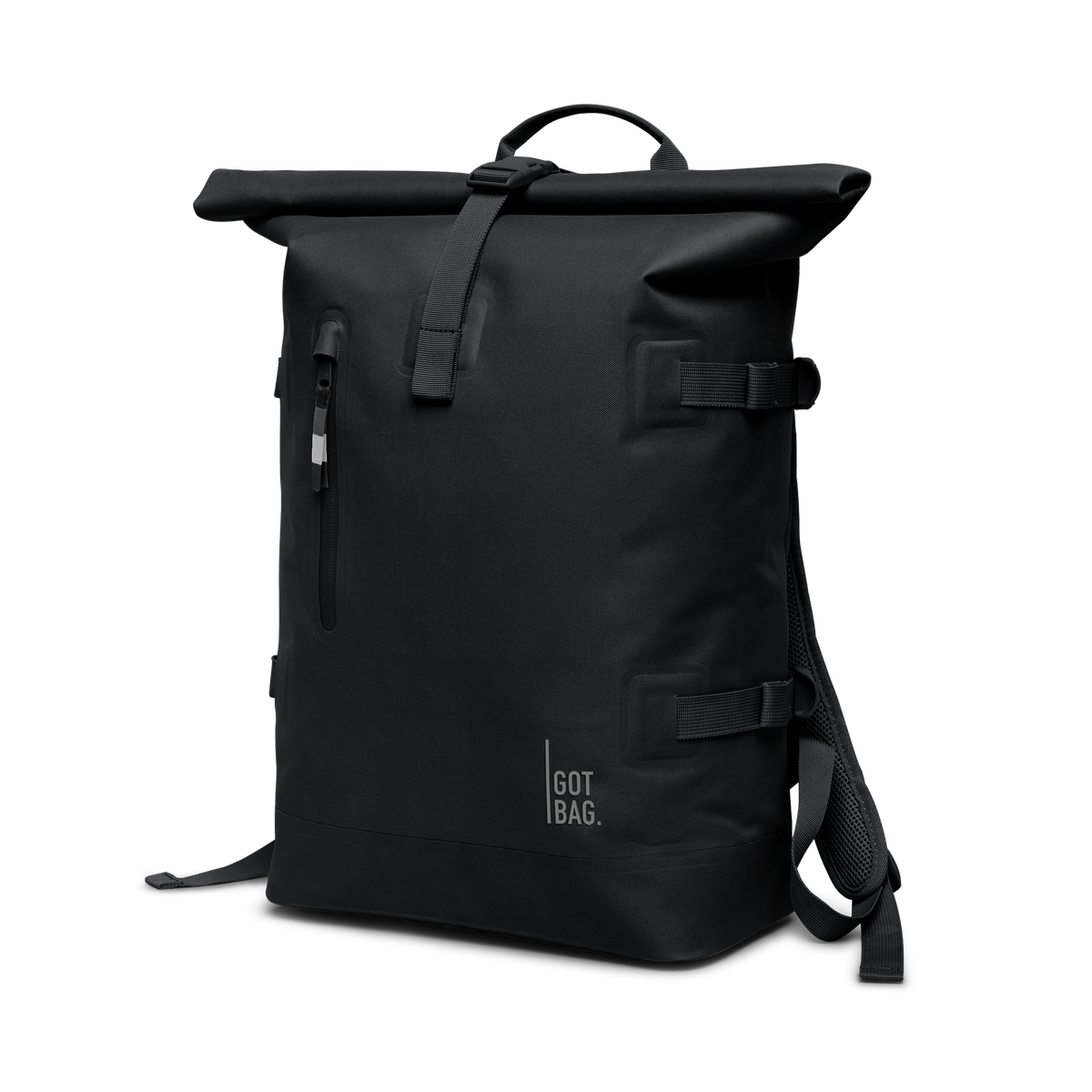 ROLLTOP Rucksack in black (Schwarz) als diagonale Ansicht.
