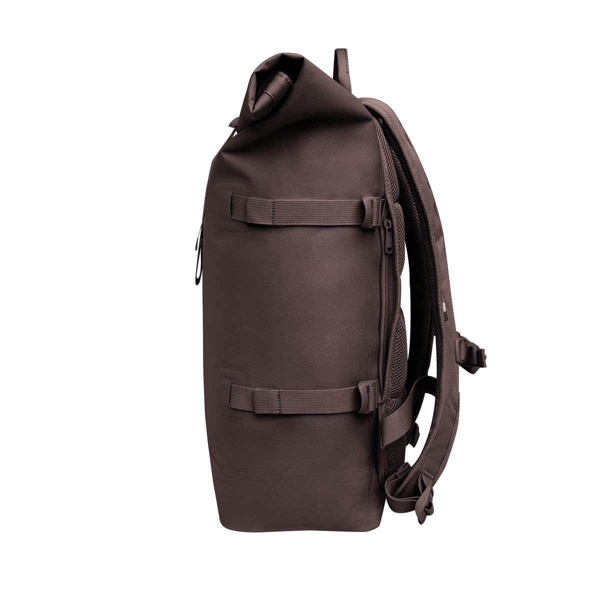 ROLLTOP Rucksack in tadpole (Schokobraun) als Studioaufnahme in Seitenansicht.