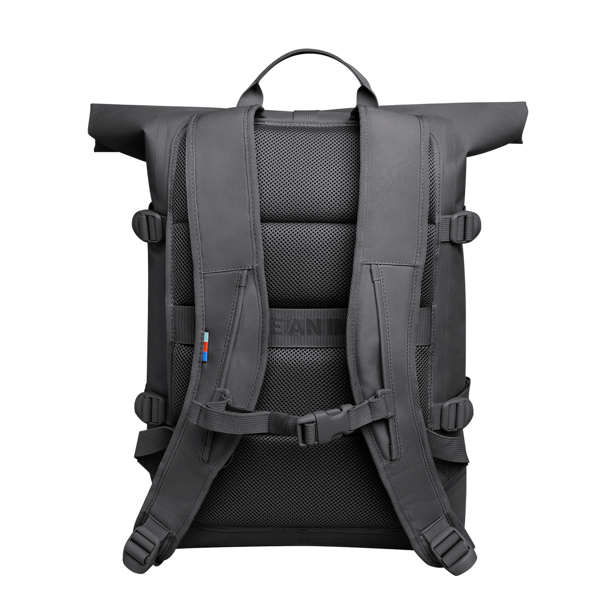 ROLLTOP Rucksack in shark (Dunkelgrau) in Rückansicht.