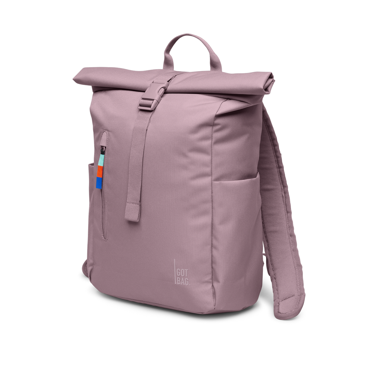 ROLLTOP EASY SMALL Rucksack in calamary (Altrosa) in schräger Ansicht.