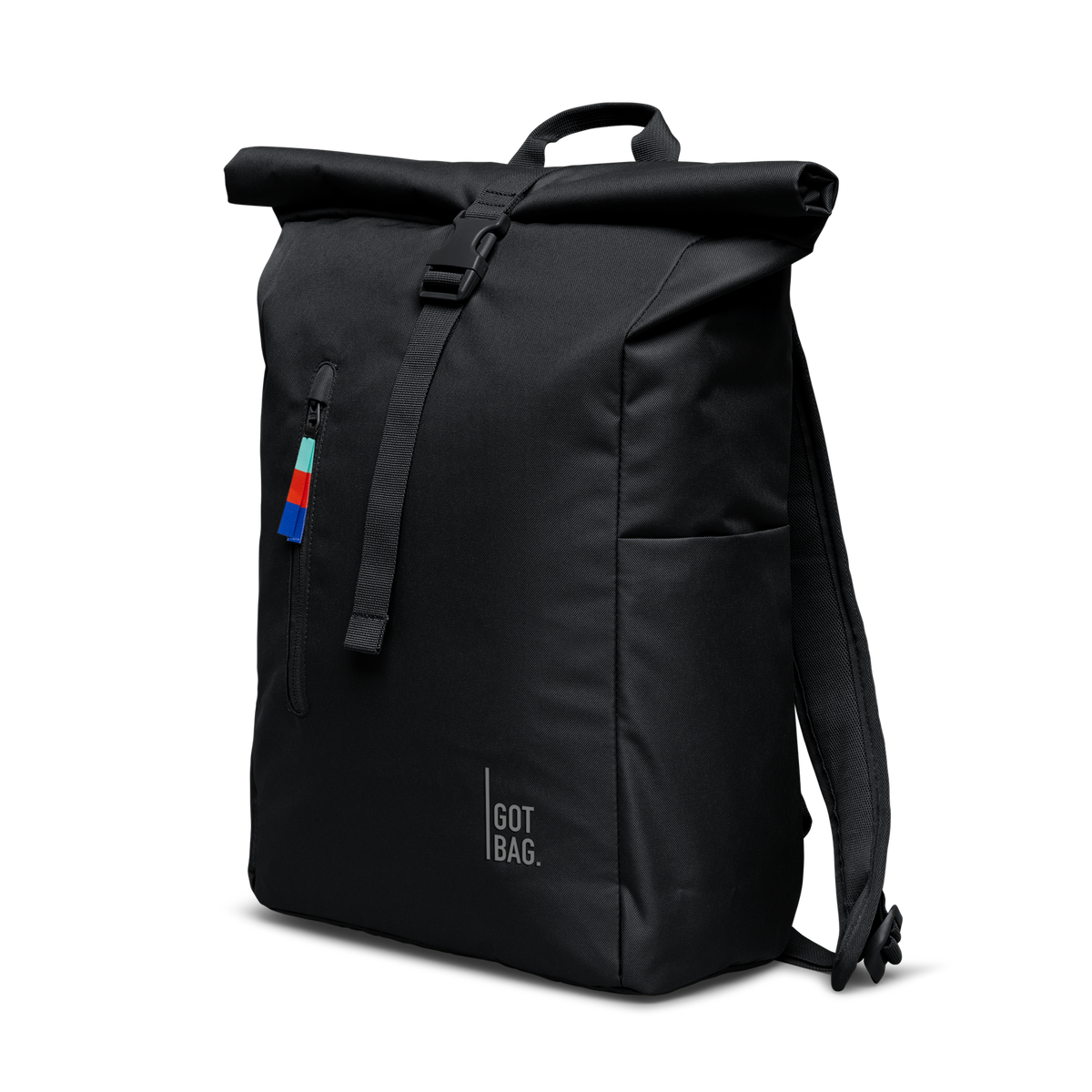 ROLLTOP EASY Rucksack in black (Schwarz) als Diagonale Ansicht.