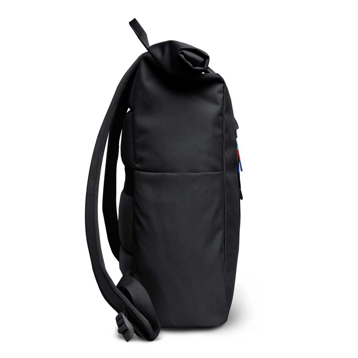 ROLLTOP EASY Rucksack in black (Schwarz) in Seitenansicht.