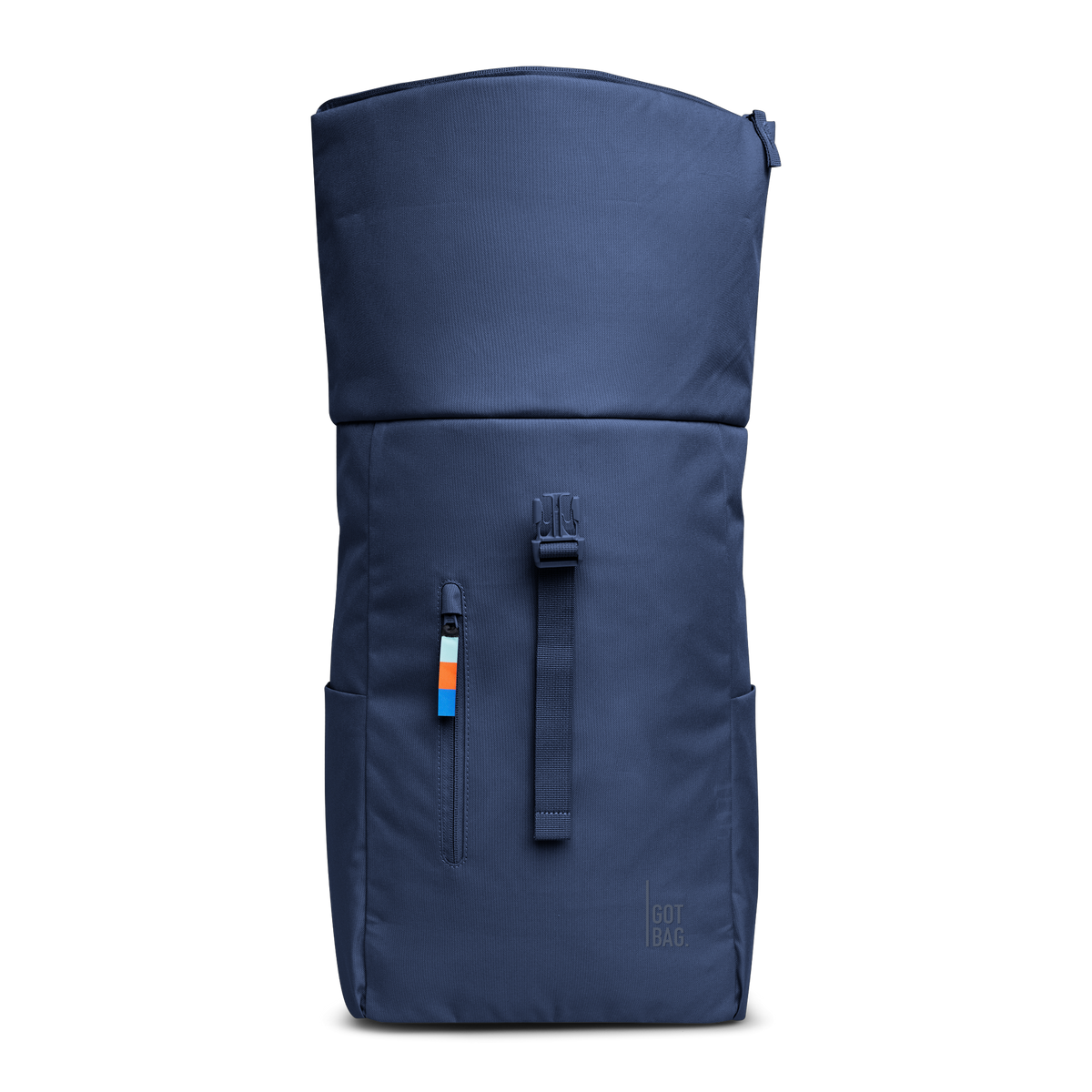 ROLLTOP EASY Rucksack in deep ocean (dunkles Marineblau) als Studioaufnahme in Frontansicht.