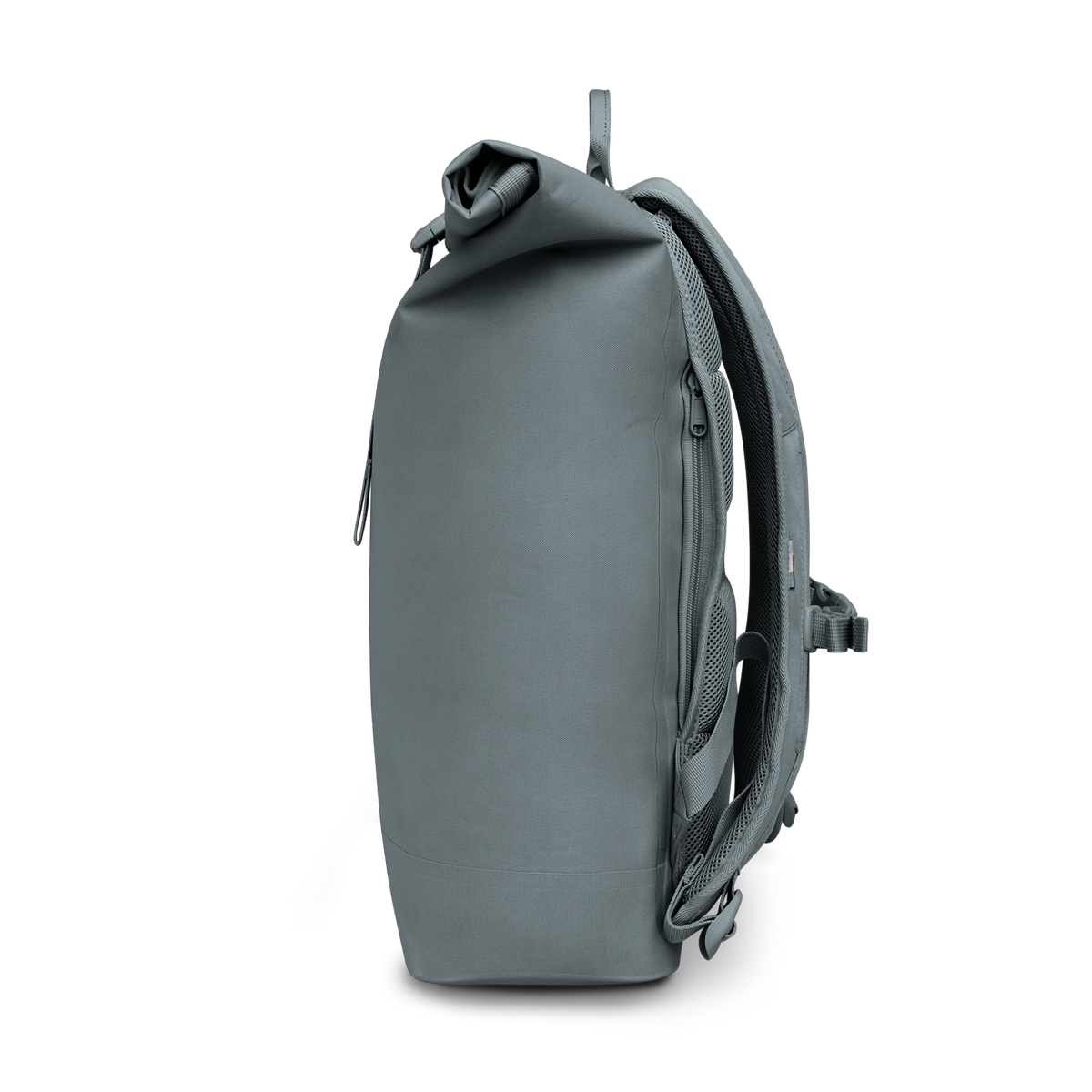 ROLLTOP LITE Rucksack in basalt (graues Eisblau) als Seitenansicht.