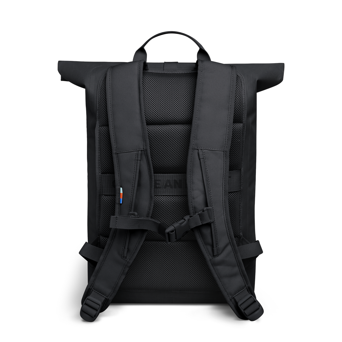 ROLLTOP LITE Rucksack in black (Schwarz) in Rückansicht.