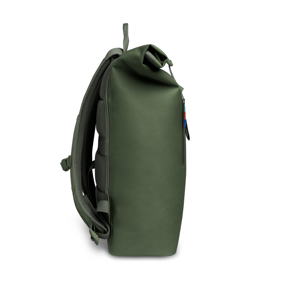 ROLLTOP LITE Rucksack in algae (Dunkelgrün mit Graustich) als Seitenansicht.