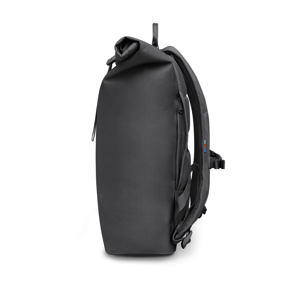 ROLLTOP LITE Rucksack in shark (Dunkelgrau) als Studioaufnahme in Seitenansicht.