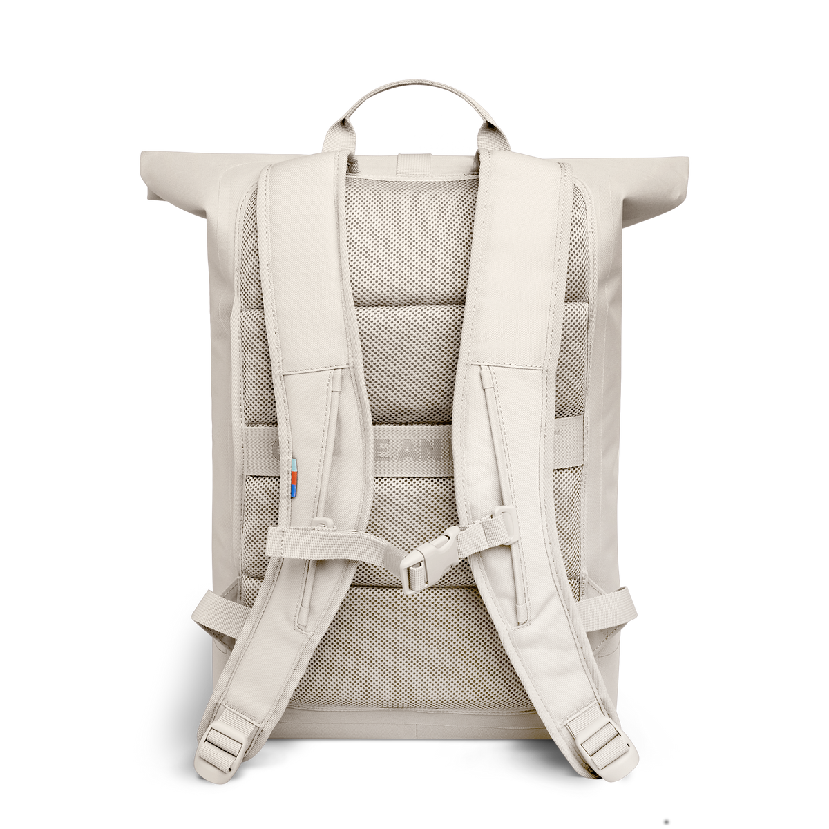ROLLTOP LITE Rucksack in soft shell (warmes Cremeweiß) als Studioaufnahme in Rückansicht.